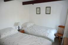 Bedroom2a