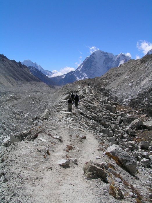 Path from Base Camp to Gorak Shep