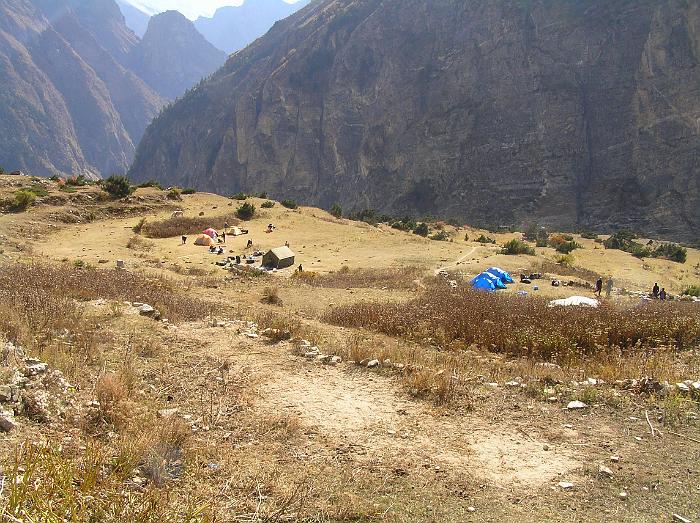 Trekking group camps at Meta