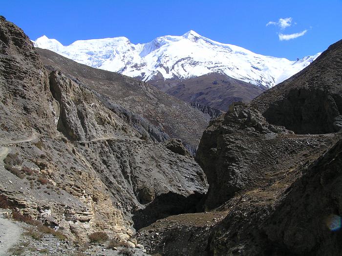 View of Kang Guru from above the Phu gate