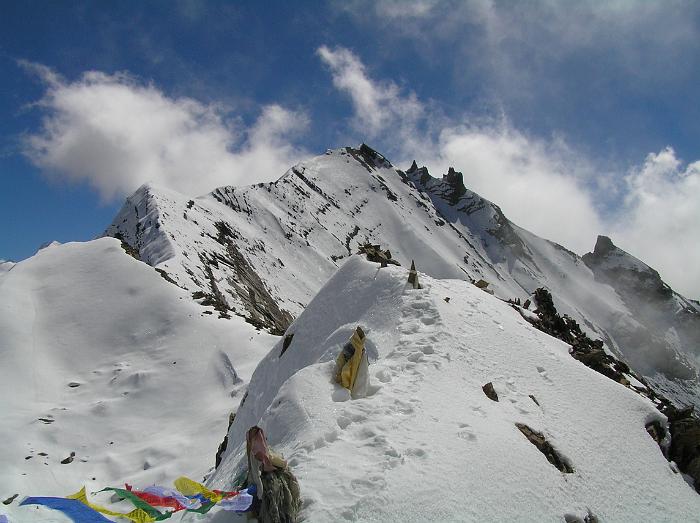 The ridge east of the Kang La